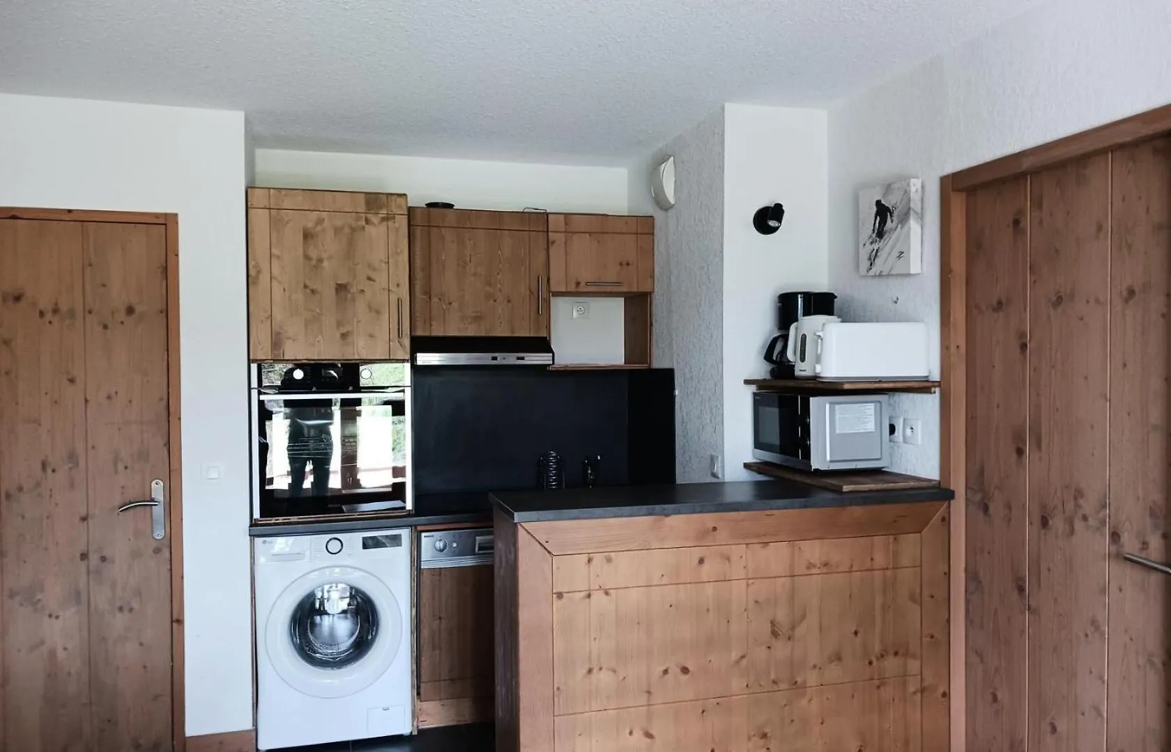 Residence Roc Belleface C - Appartement 3 Pieces 8 Personnes A Arc 1600 A Cote Des Pistes Et Des Commerces, Avec Acces Gratuit A La Piscine Et Au Sauna De Mae-1998 Les Arcs  0*, Les Arcs (Savoie) Franciaország